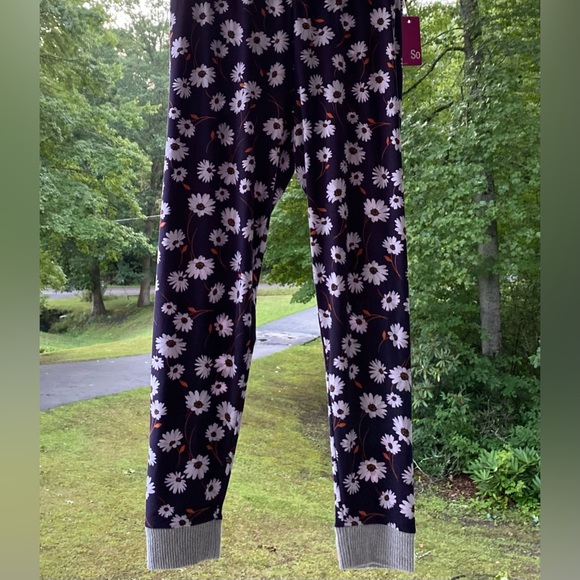 SO Women’s Intimate Lounge Pants With Floral Design & Cuffed Legs Size Large - Picture 7 of 13